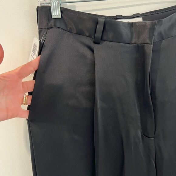 NWT Aritzia Babaton Outgoing High-Rise Satin Baggy Wide Leg Cargo Pant 10 - Picture 7 of 9